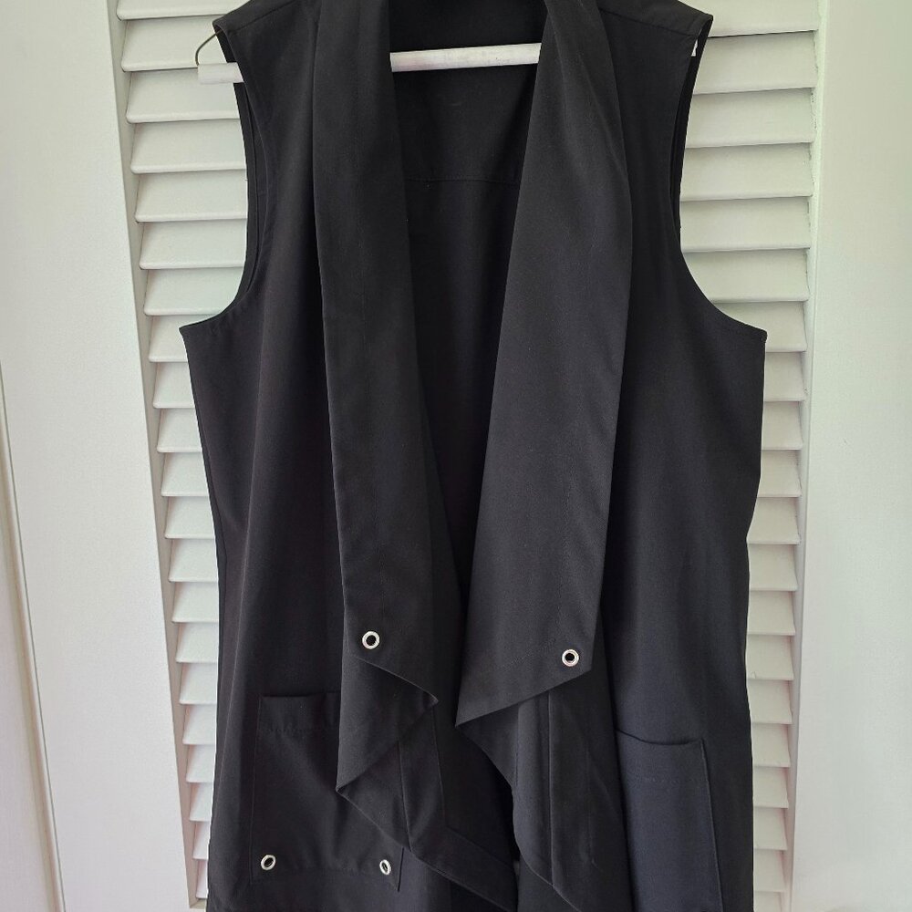 Casual travel vest